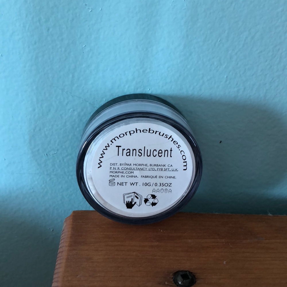 Morphe translucent powder
